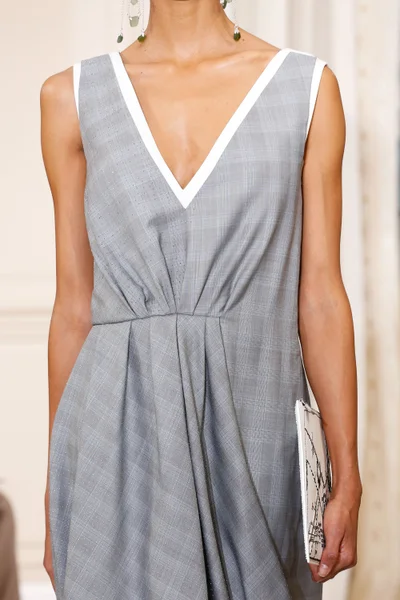 Look 11